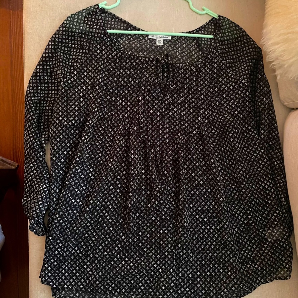 American Eagle Navy Blouse